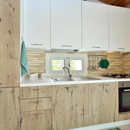La Casa Dei Limoni Con Piscina דירה *