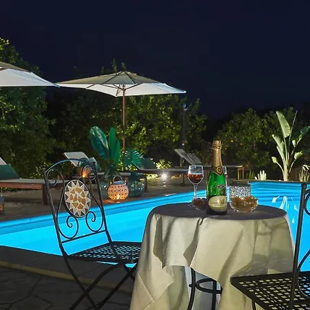 La Casa Dei Limoni Con Piscina *